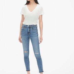 NWT high rise true skinny ankle jeans